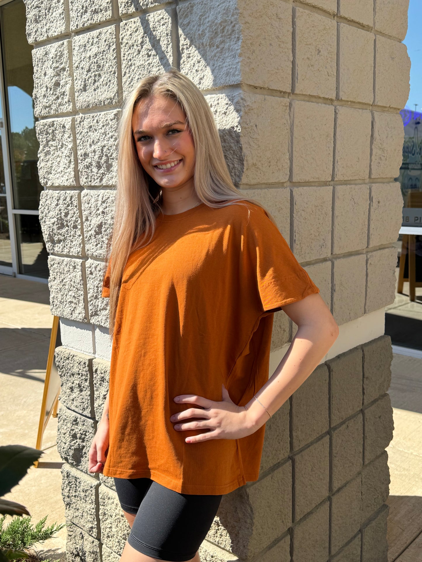 shortline tee mono b