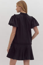 Black Pleat Bottom Medium